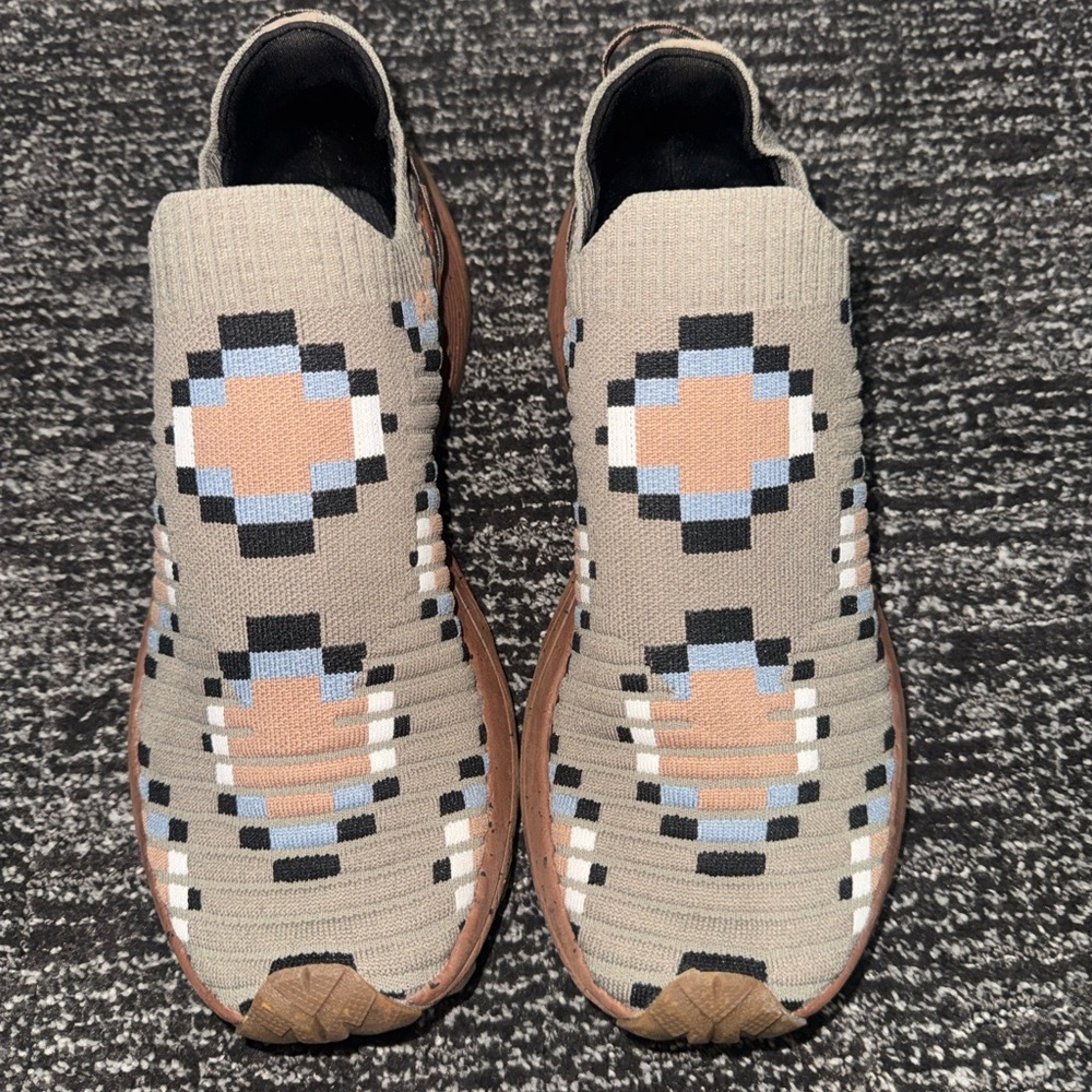 Women's Merrell Embark Sneaker Moc X Jordan Ann Craig • 7.5